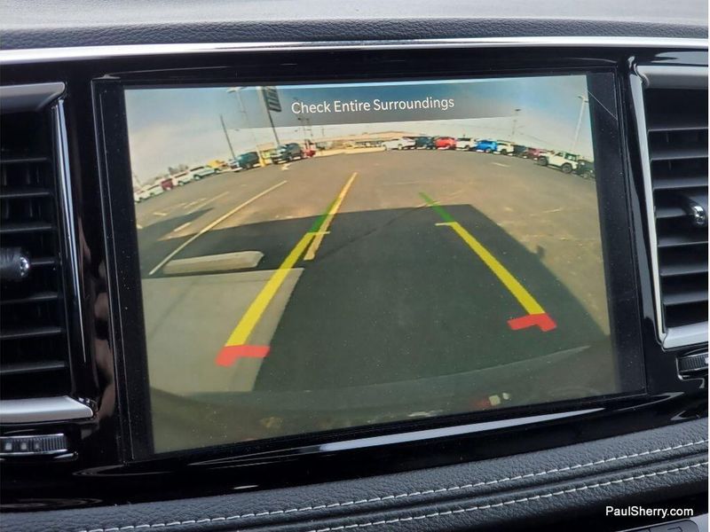 New 2026 Chrysler Pacifica Select