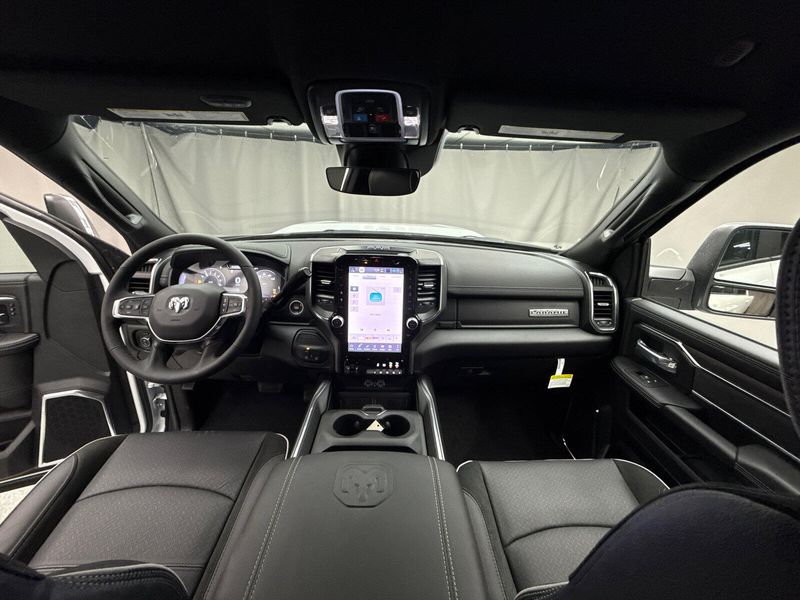 New 2026 RAM 2500 Laramie Crew Cab 4x4 6