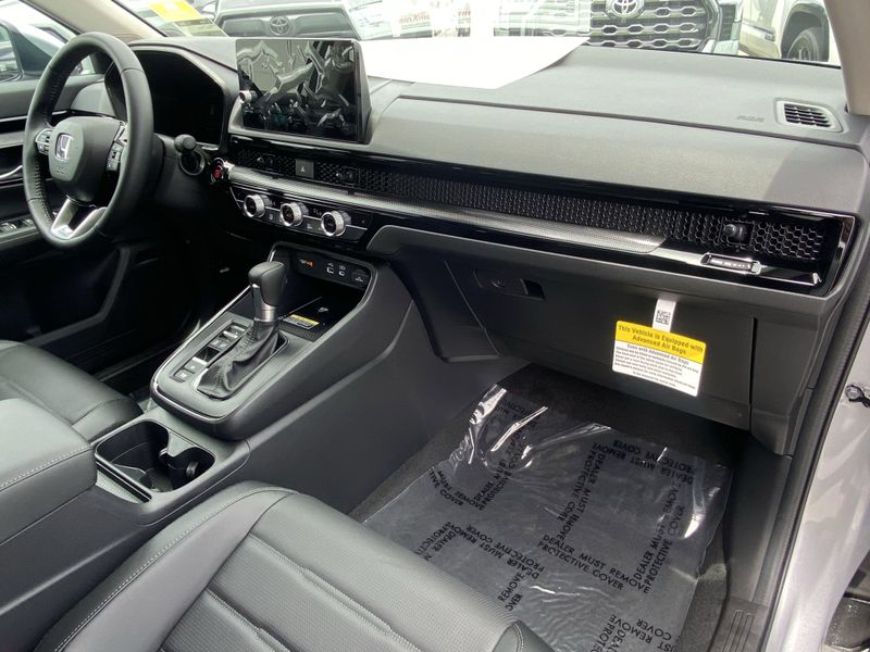 Used 2025 Honda CR-V EX-LImage 11