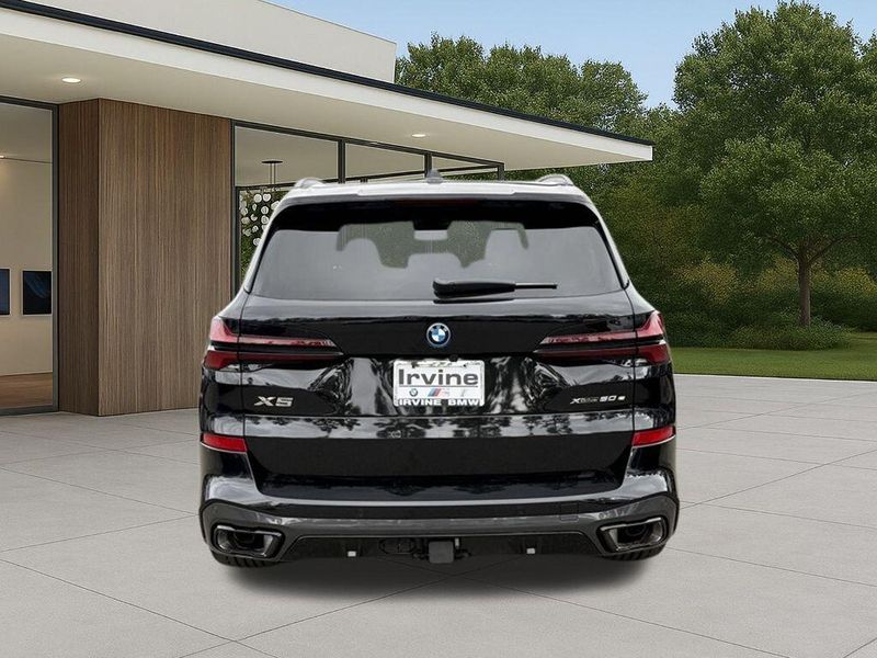 New 2026 BMW X5 xDrive50eImage 10