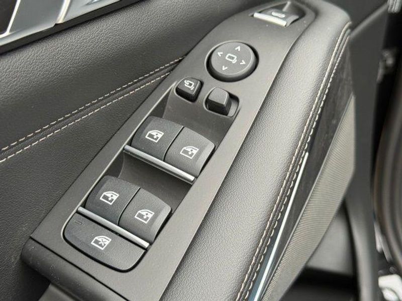 New 2026 BMW X5 sDrive40iImage 16