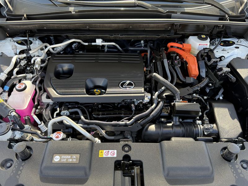 Used 2025 Lexus NX 450h+ F SPORT HandlingImage 32