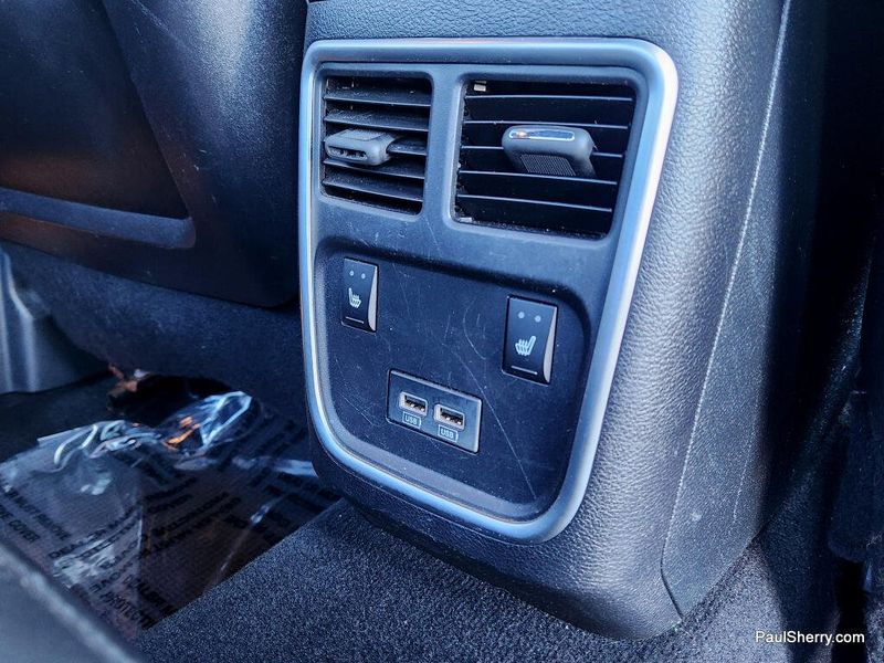 Used 2020 Dodge Charger SXT Plus
