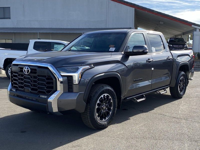 2025 Toyota Tundra SR5Image 6