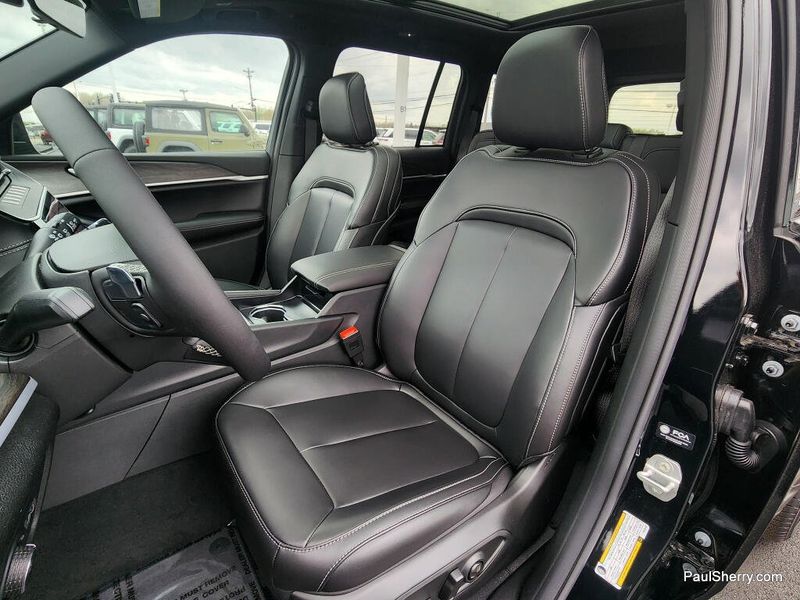 New 2026 Jeep Grand Cherokee Limited 4x4