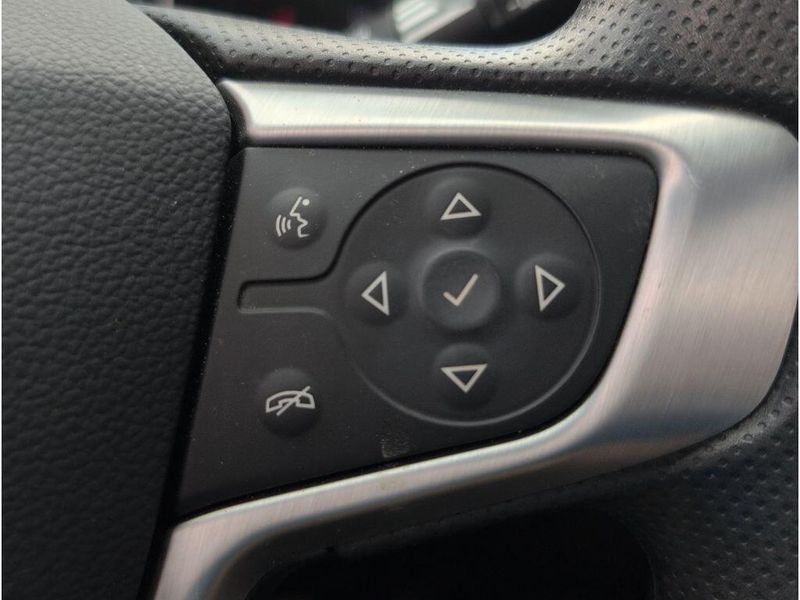 Used 2024 GMC Terrain SLEImage 24