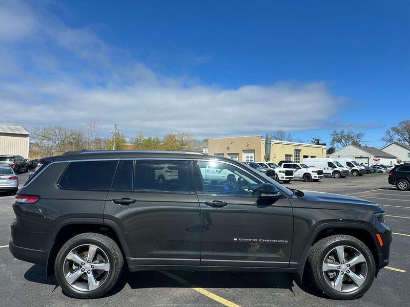 2021 Jeep Grand Cherokee L LimitedImage 12