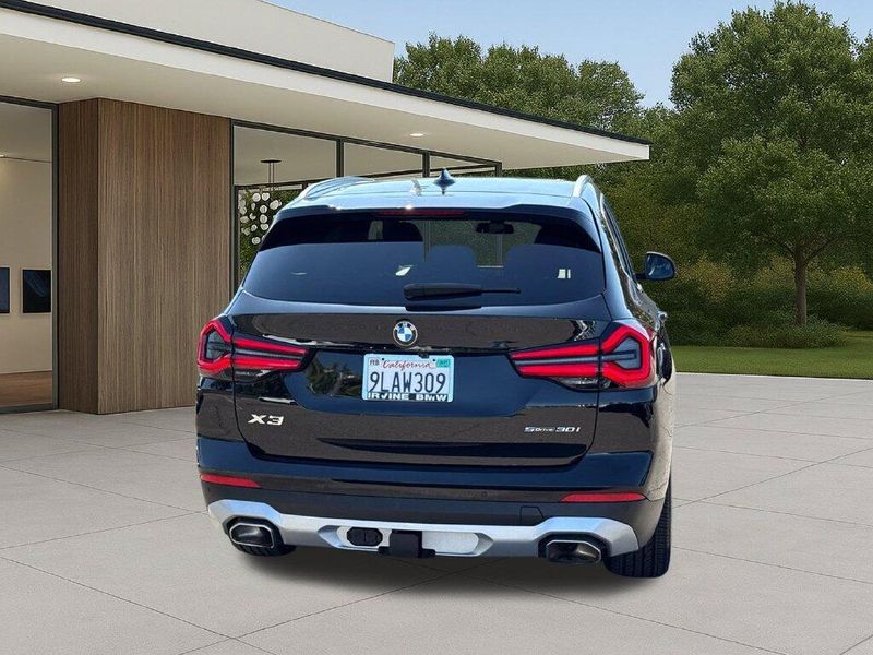 Used 2024 BMW X3 sDrive30iImage 9