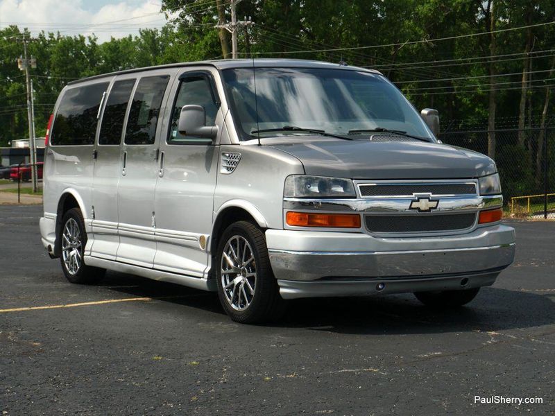 2011 Chevrolet Express 1500 Image 15