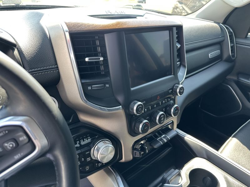 2022 Ram 1500 Laramie photo 23