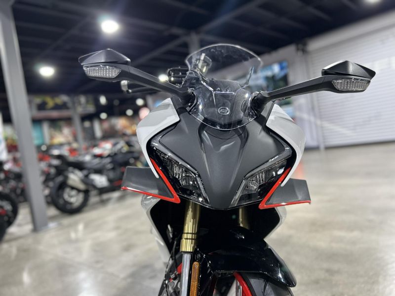 2025 CFMOTO 450SS Image 18