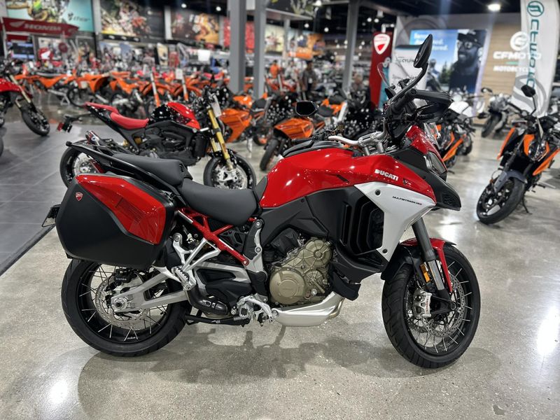 New 2024 Ducati MULTISTRADA V4 S TRAVEL & RADAR SPOKED WHEELS - DEMO Image 5