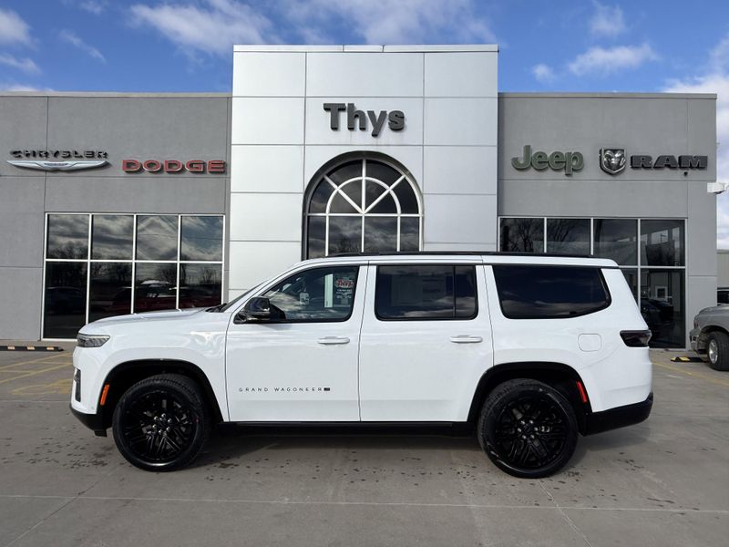 2026 Jeep Grand Wagoneer Limited Reserve 4x4Image 41