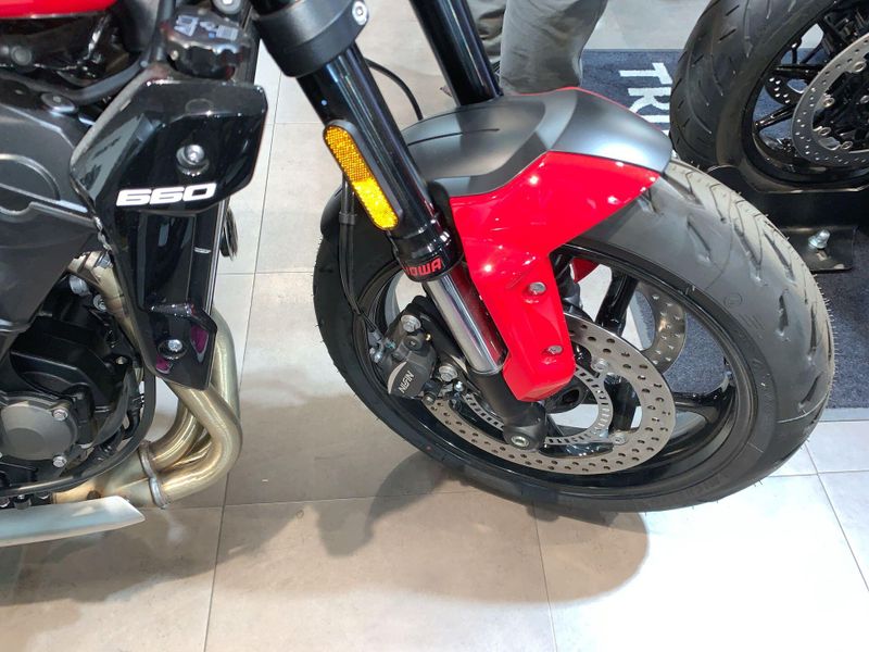 New 2025 Triumph TRIDENT 660 Image 10