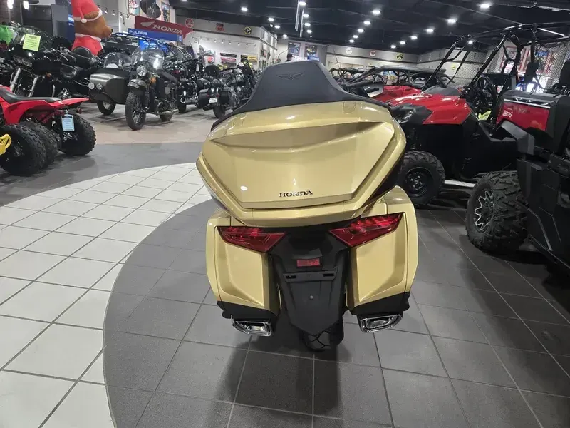 NEW 2025 HONDA GOLD WING 50TH ANNIVERSARY Image 13