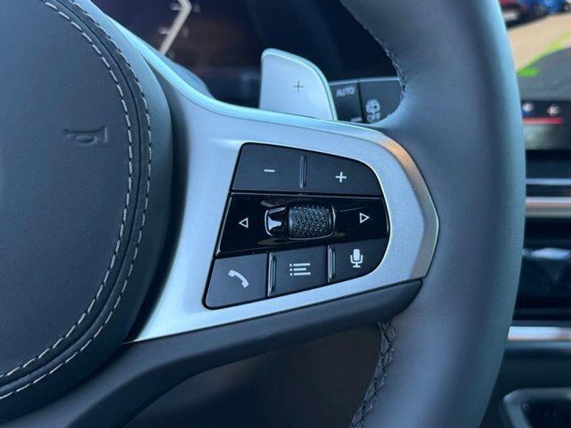 New 2026 BMW X7 xDrive40iImage 23