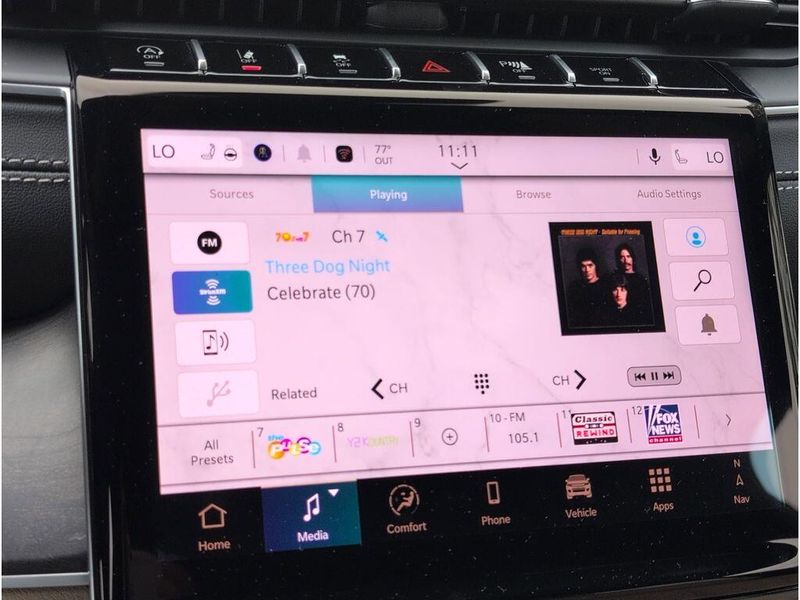 New 2025 Jeep Grand Cherokee Limited 4x2Image 14