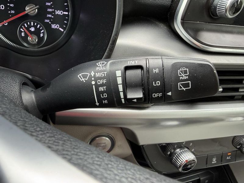 2020 Kia Telluride S photo 18