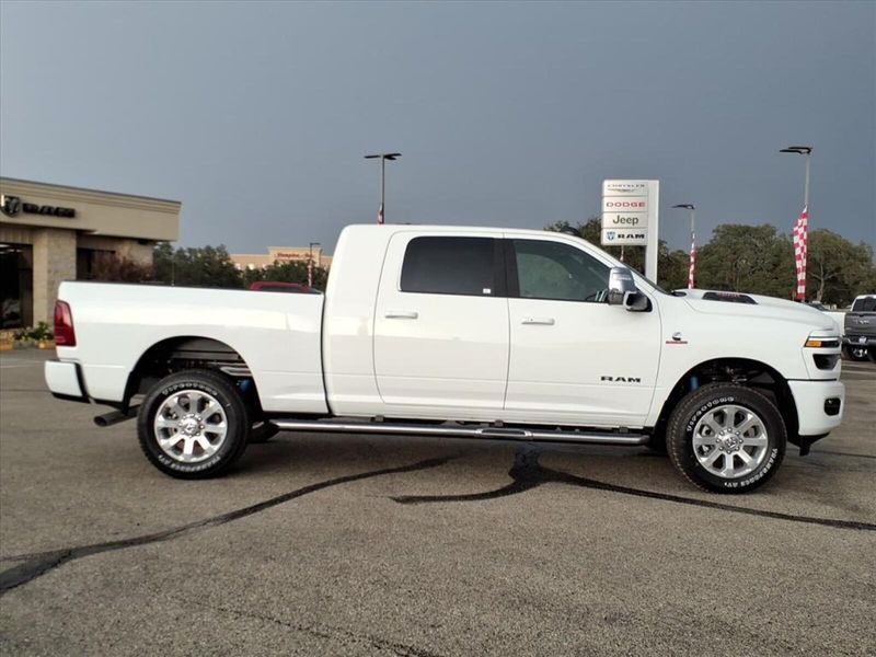 2026 Ram 2500 Laramie photo 2