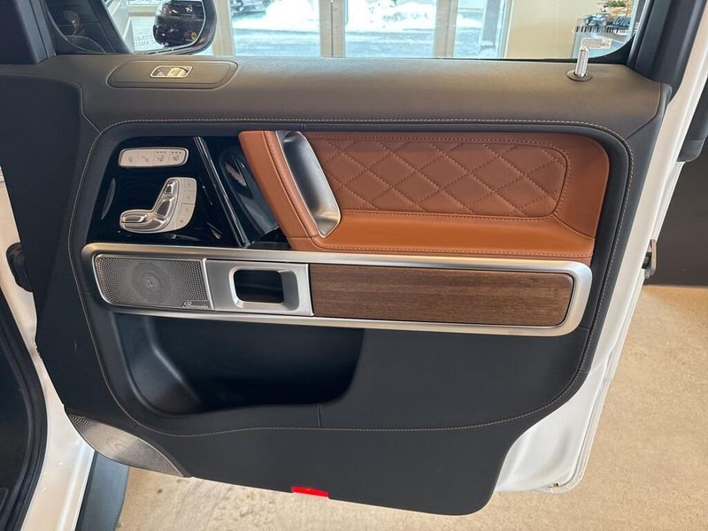 2022 Mercedes-Benz G-Class G 550 PROFESSIONAL PACKAGEImage 34