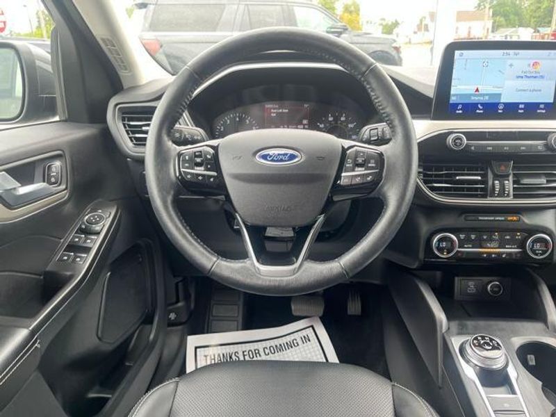2021 Ford Escape SEL