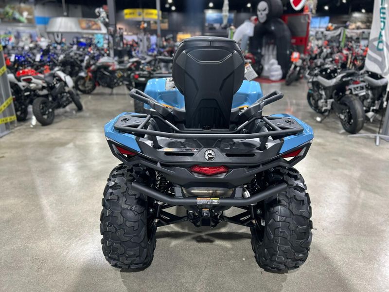 New 2026 Can-Am OUTLANDER MAX XT 700 Image 19