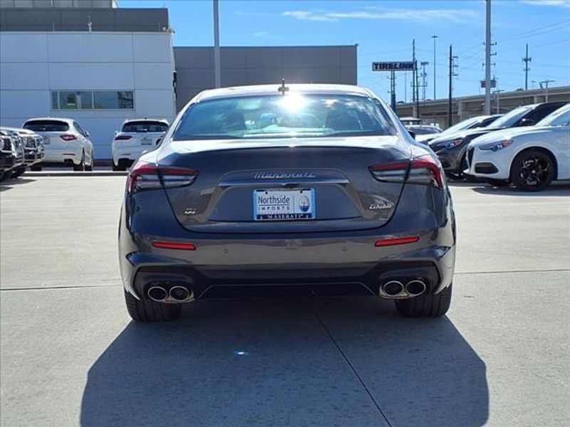 2024 Maserati Ghibli ModenaImage 11