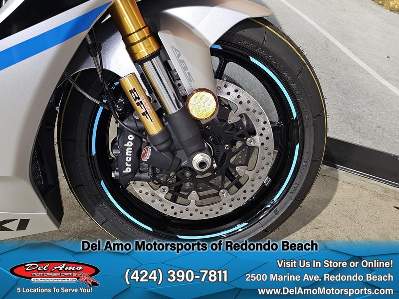 New 2025 Suzuki GSX-R1000R Image 12