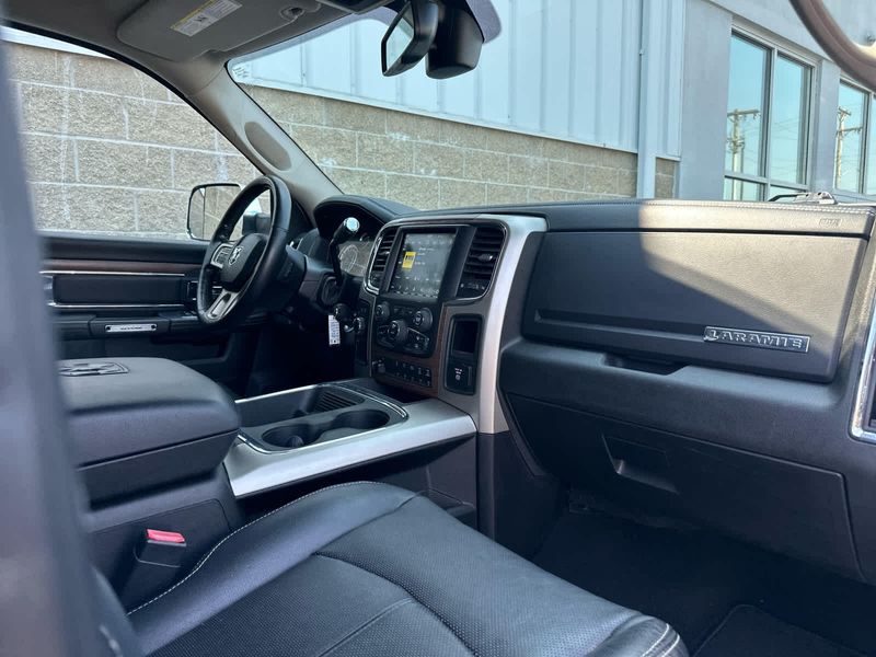 2018 Ram 2500 Laramie photo 6