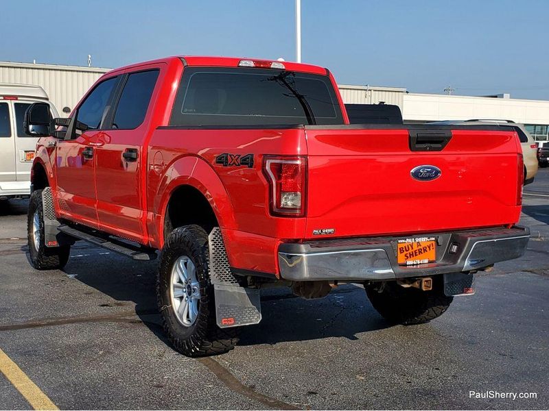 2017 Ford F-150 XLImage 12
