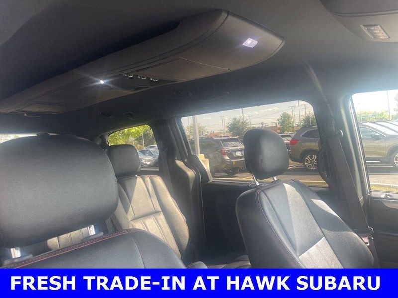2018 Dodge Grand Caravan GT photo 12