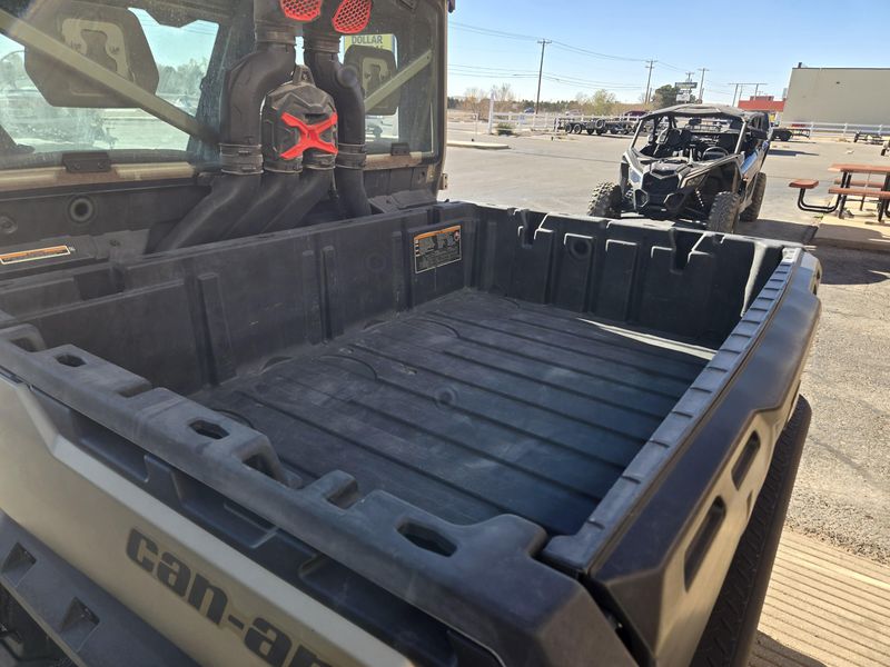 USED 2023 CAN-AM SSV DEF XMR 65 HD10 TGY 23 X MR HD10 Image 15