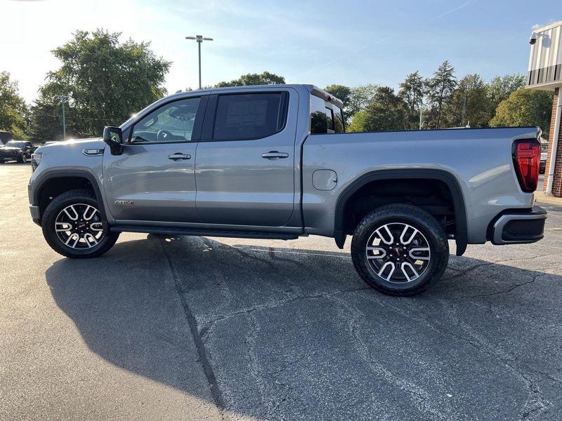 2026 Gmc Sierra 1500 AT4 photo 8