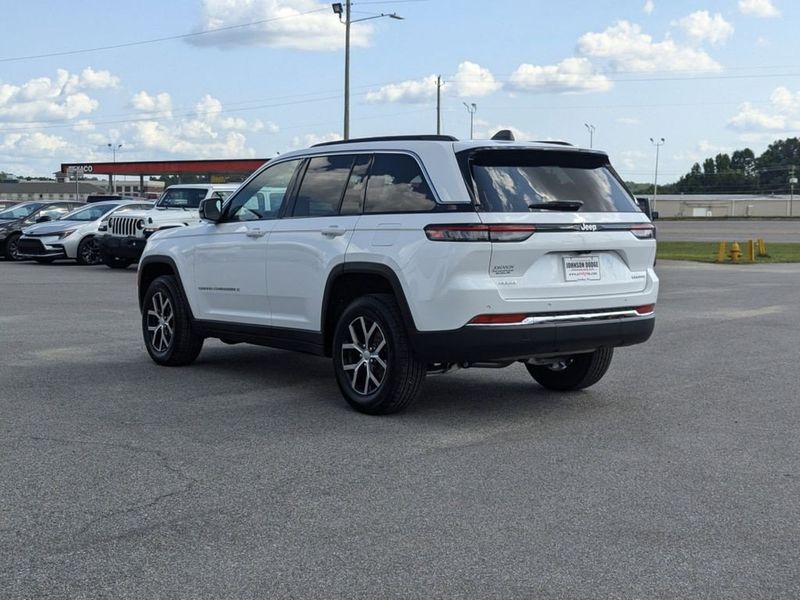 2024 Jeep Grand Cherokee Limited 4x4Image 5