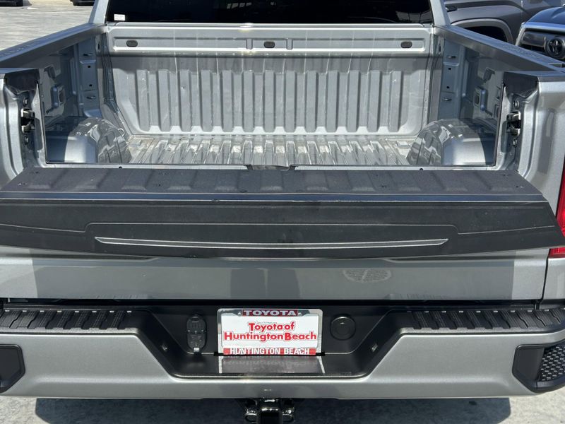 Used 2025 Chevrolet Silverado 1500 CustomImage 13