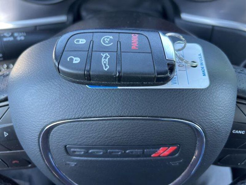 2022 Dodge Charger SXTImage 42