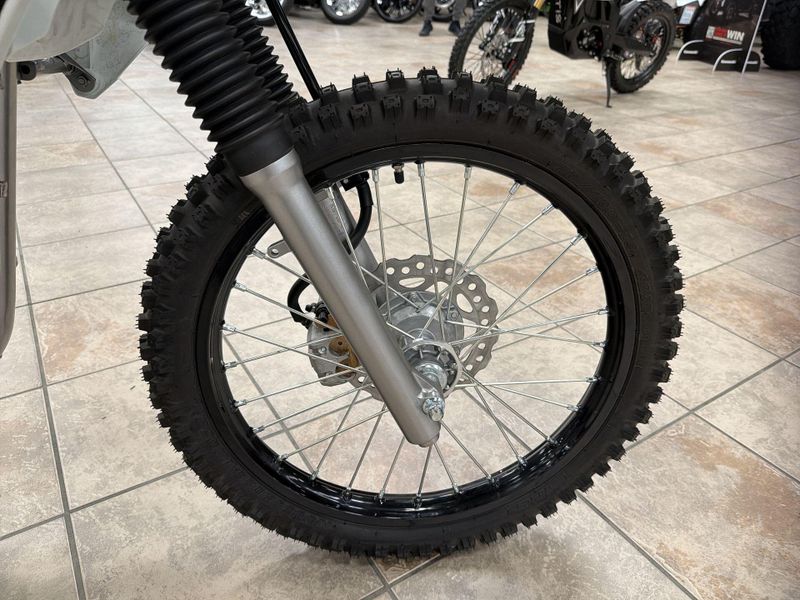 New 2026 Kawasaki KLX140R Image 19