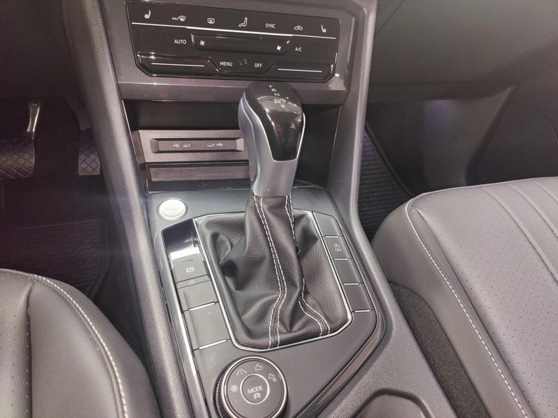 Used 2023 Volkswagen Tiguan SE 4-Motion AWDImage 22