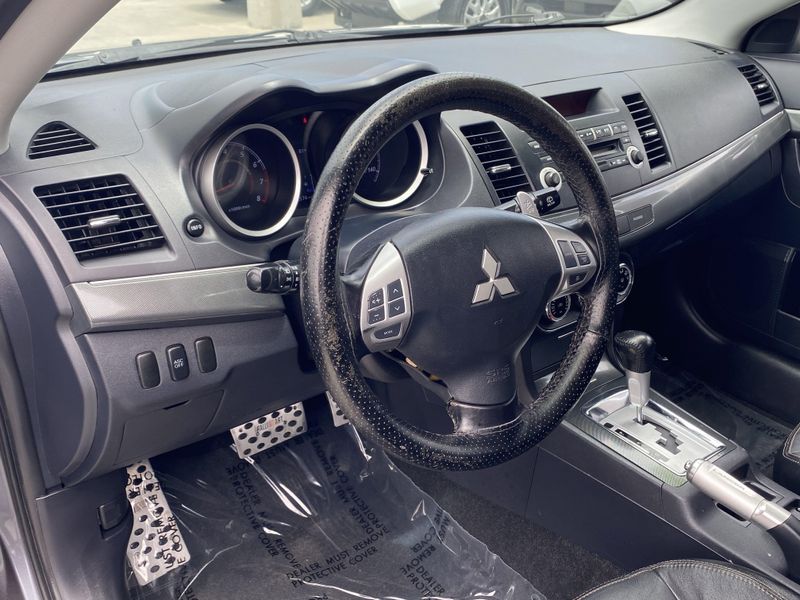 2010 Mitsubishi Lancer GTSImage 14