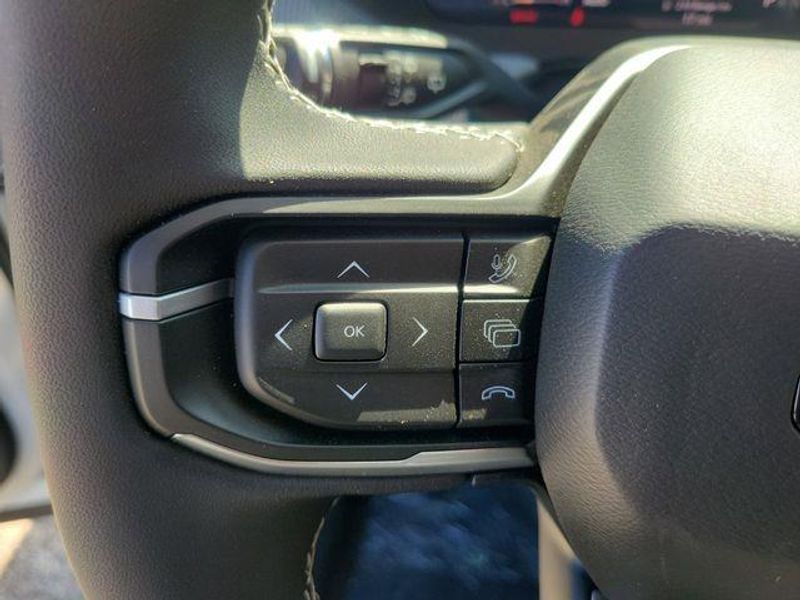 New 2026 Jeep Cherokee Laredo 4x4
