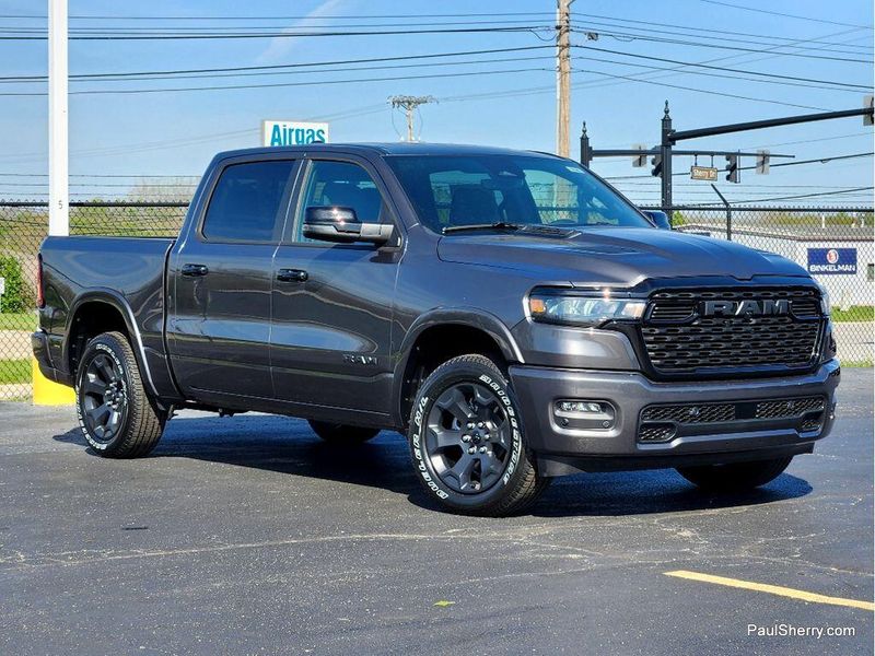New 2026 RAM 1500 Big Horn Crew Cab 4x4 5'7' Box