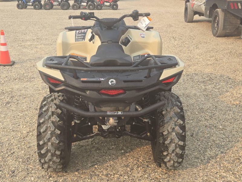 New 2026 Can-Am OUTLANDER PRO HD7 