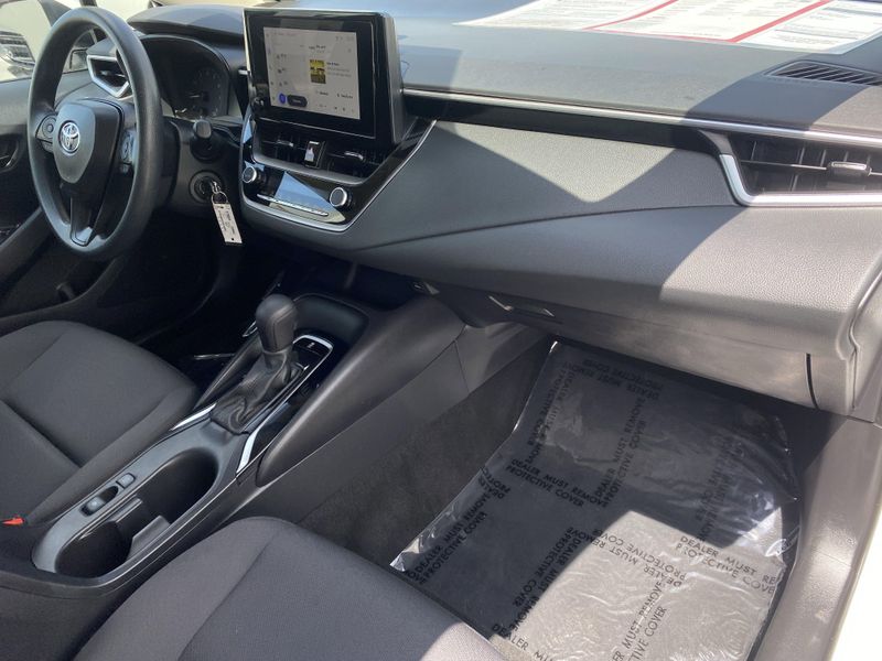 2024 Toyota Corolla LEImage 13