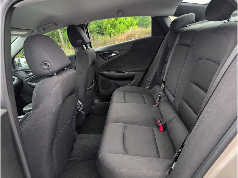 Used 2023 Chevrolet Malibu LTImage 29