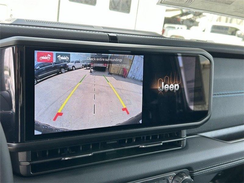 2024 Jeep Wrangler 4-door Rubicon X 4xeImage 14