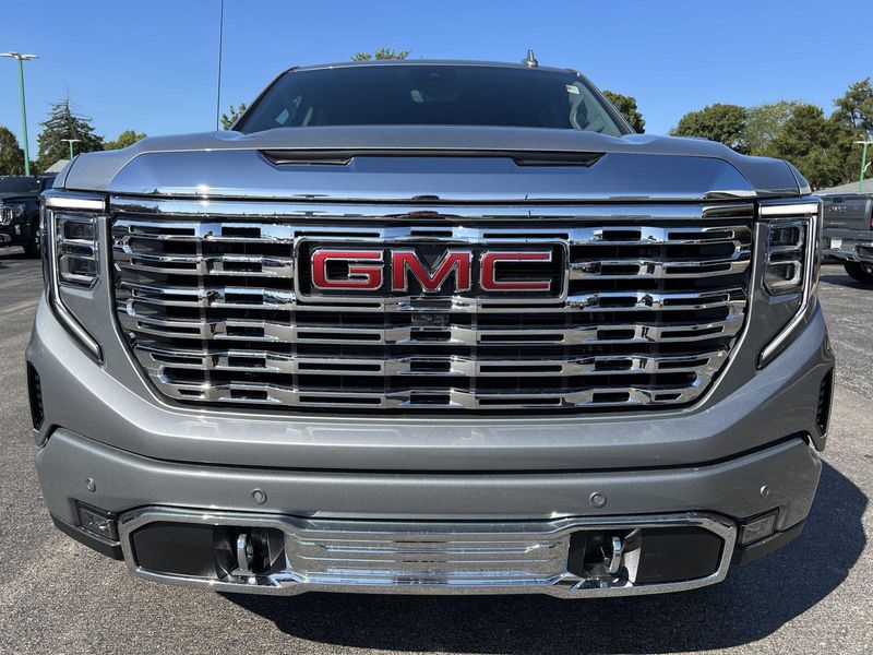 2026 Gmc Sierra 1500 Denali photo 14