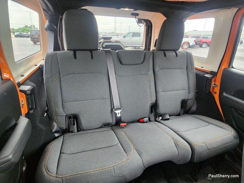 New 2025 Jeep Wrangler 4-door Sport S