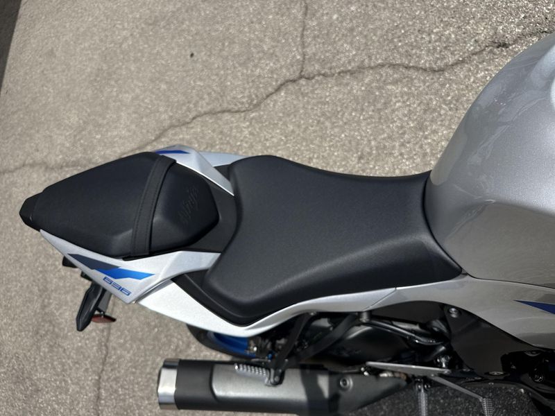 New 2027 Kawasaki NINJA ZX-6R ABS Image 17