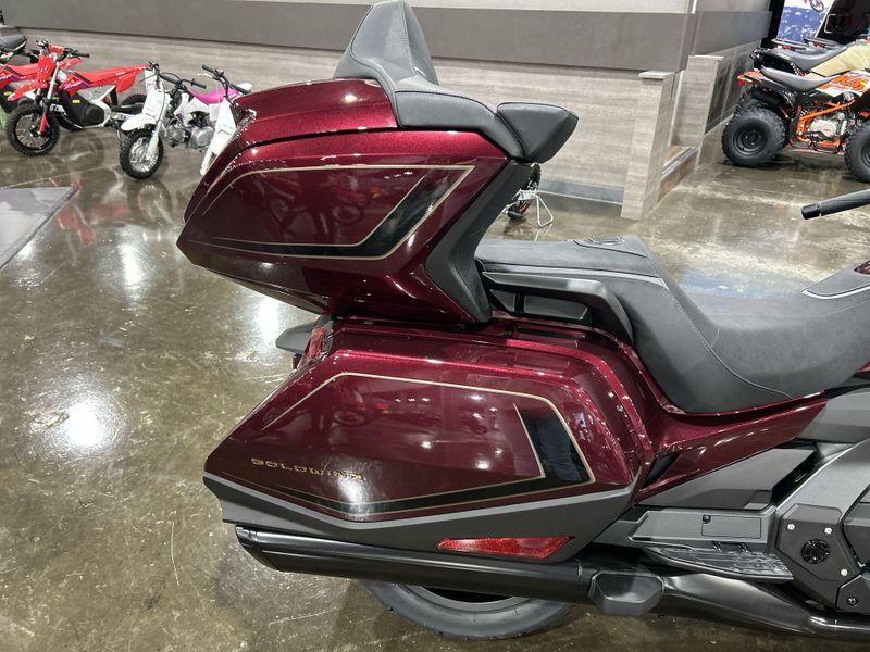 2025 Honda GOLDWING TOUR AIR BAG DCT  in a BORDEAUX RED METALLIC exterior color. Del Amo Motorsports of Redondo Beach (424) 390-7811 delamomotorsports.com 