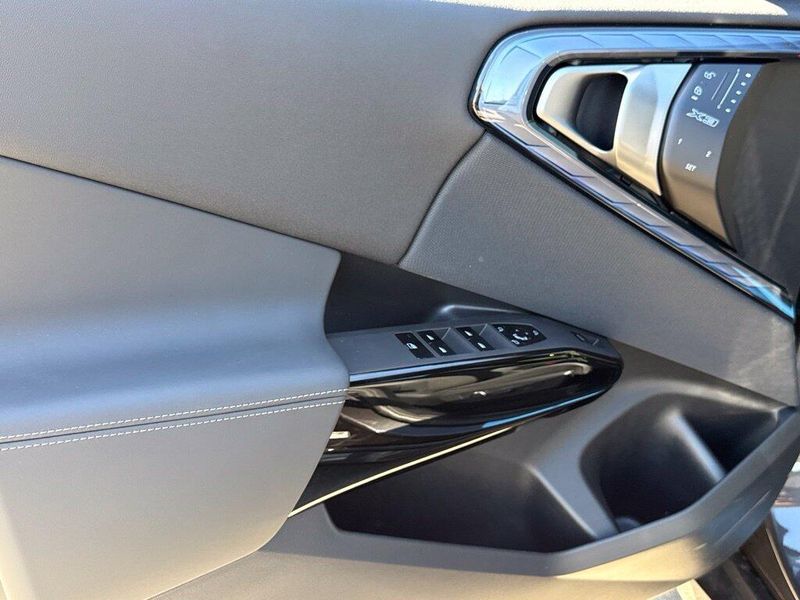 New 2026 BMW X3 M50 xDriveImage 15
